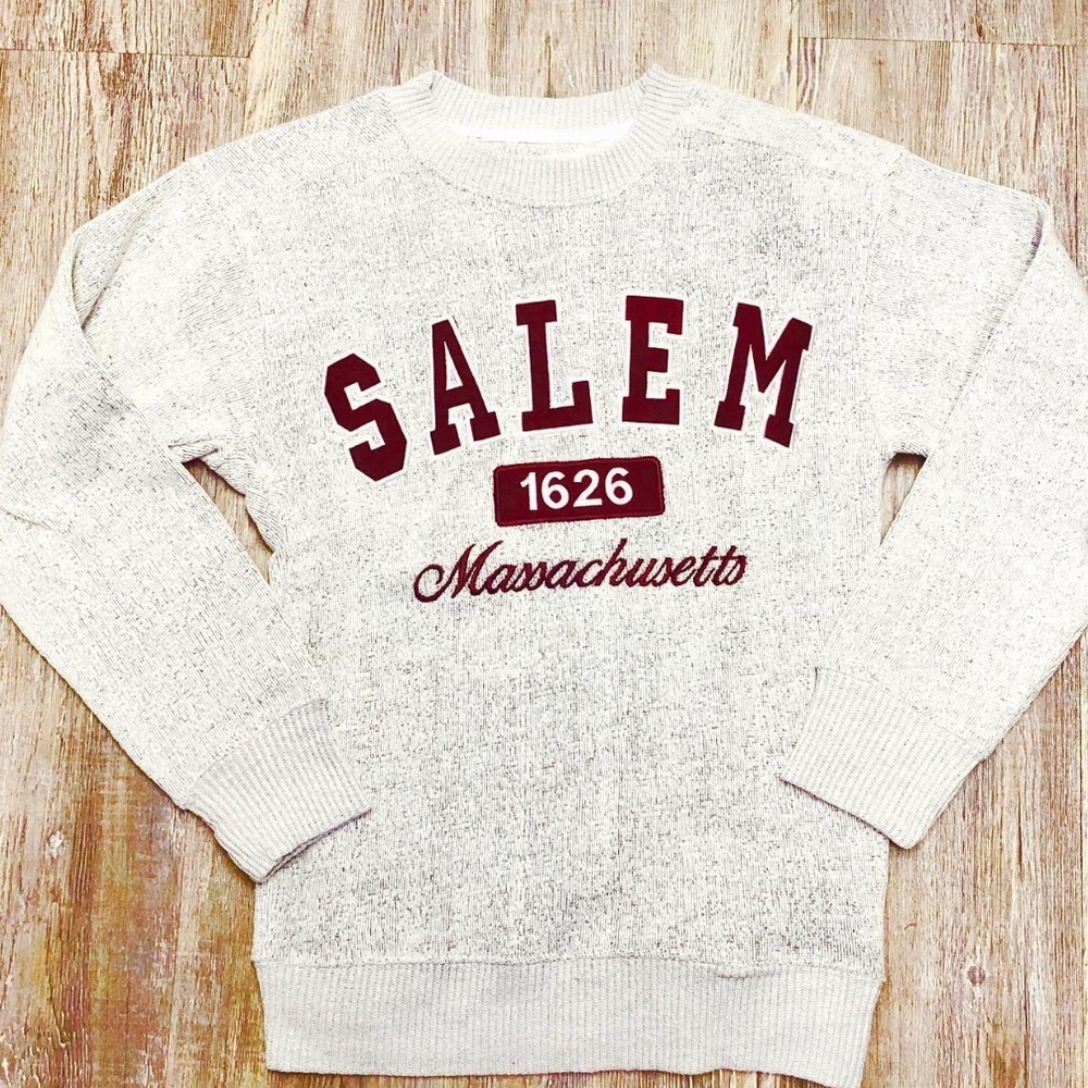 Salem, Massachusetts 1626 Salt & Pepper Crewneck Sweater Size Small